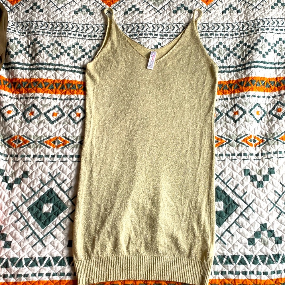 Pink Blush Maternity gold shimmer cami tank size Small